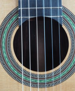 Stanislaw Partyka Guitare classique luthier lattice