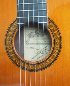 Jose Ramirez guitare classique luthier 1A