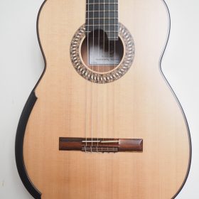Allan Bull guitare classique luthier lattice