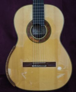 Christian Koehn guitare classique concert luthier