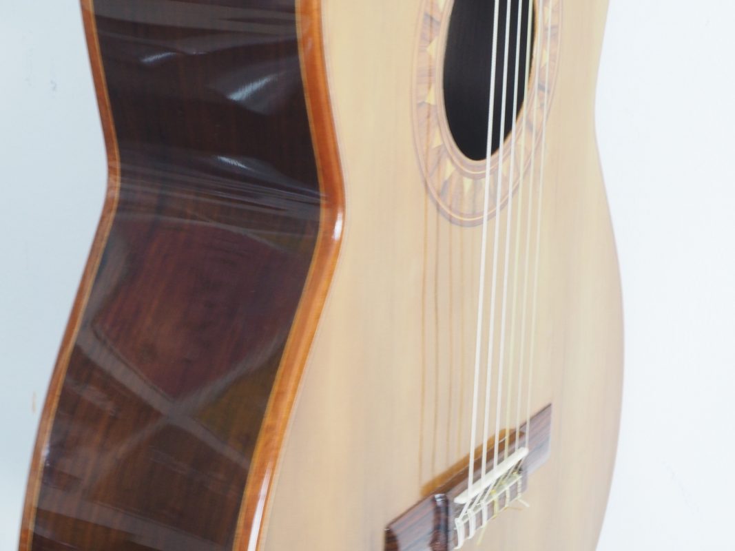 Guitare classique luthier ian Kneipp barrage lattice