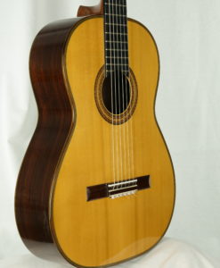 Guitare classique luthier Hermann Hauser profil