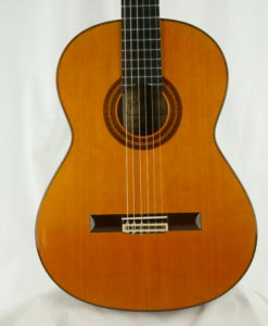 guitare classique luthier José Ramirez Elite face