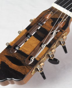 Michael O'Leary luthier guitare classique 19OLE237-01