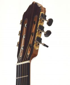 Guitare classique du luthier Kim Lissarrague 269