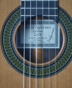 guitare classique du luthier Reza Safavian 17SAF001-01