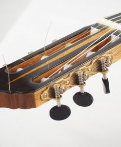 Guitare classique du luthier Reza Safavian