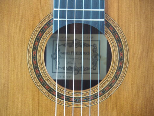 Daniel Friederich luthier guitare classique No 19FRI479-07