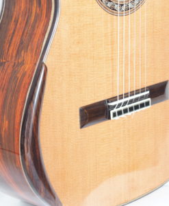 Charalampos Koumridis luthier guitare classique No 19KOU131-04