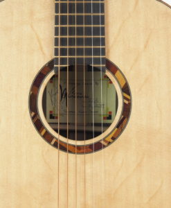Kevin Muiderman luthier guitare acoustique No 19MUI223-09