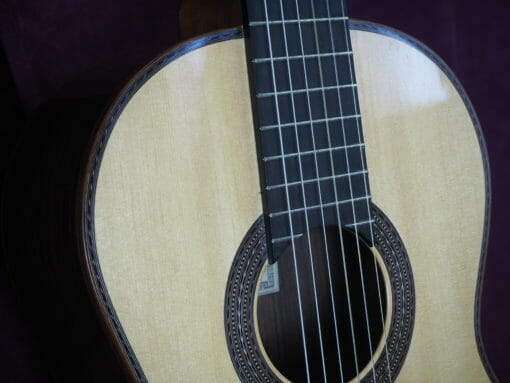 guitare classique luthier Kenny Hill à vendre