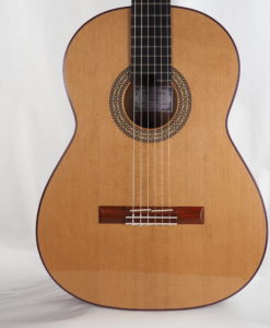 Luthier John Price guitare classique