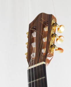 Vasilis Vasileiadis guitare classique Luthier