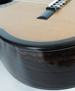 Kim Lissarraque luthier guitare classique