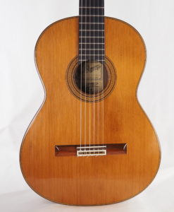 Luthier Jose Ramirez guitare classique