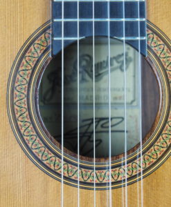 Luthier Jose Ramirez guitare classique