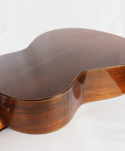 Luthier Jose Ramirez guitare classique