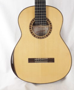 Luthier Jeroen Hilhorst Guitare classique No 131 19HIL131-08