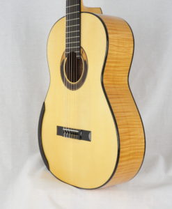 Kim Lissarrague guitare classique luthier No 19LIS311-12