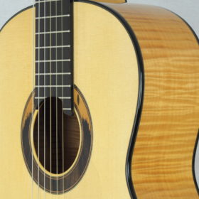 Kim Lissarrague guitare classique luthier No 19LIS311-11