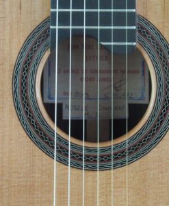 luthier Jean-Noel Lebreton Guitare classique www.guitare-classique-concert.fr 18LEB019-01